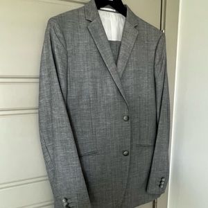 Theory suit